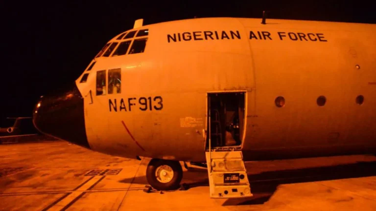 Burkina Faso detains 11 Nigerian soldiers for allegedly violating its airspace
