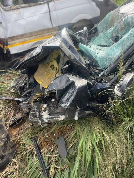 3 dead, 20 injured in crash on Kumasi-Accra Highway