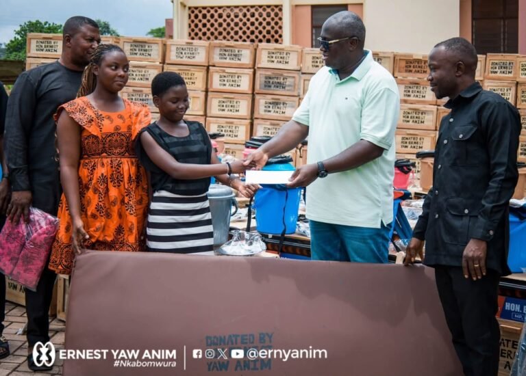 Kumawu MP supports 500 SHS entrants, rewards top students from 50 schools