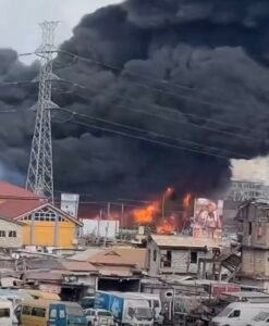Breaking: Major fire breaks out at Avenor in Accra’s North Industrial Area