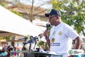 Mahama Ayariga gives MMDCEs 30-day deadline to secure land for waste transfer stations