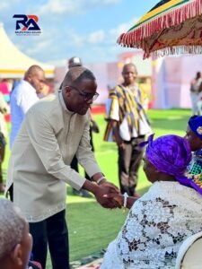 Bekwai MP donates 100 bags of cement, GH¢5,000 to Ankaase palace project
